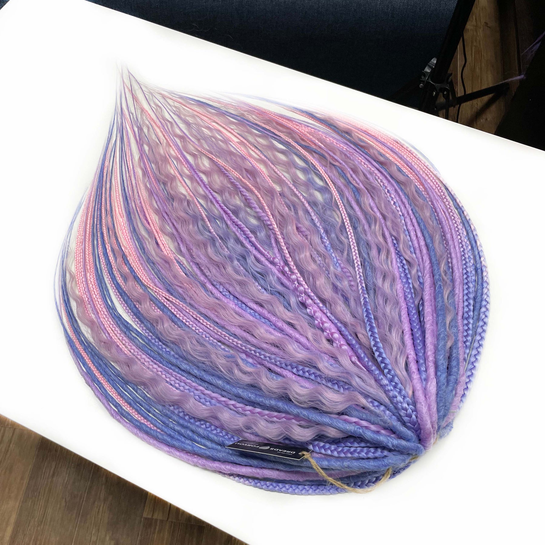 DE Lilac STOCK