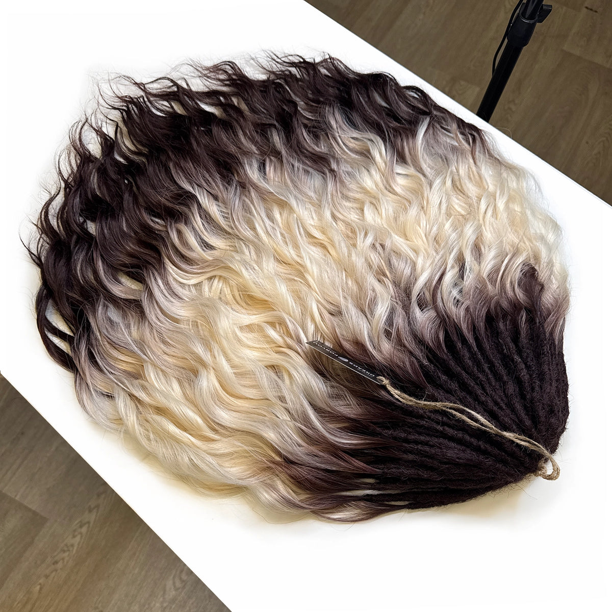 DE 33# + notblond STOCK 65 cm