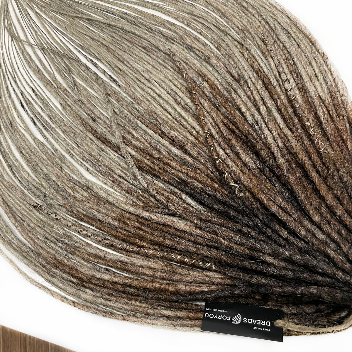 DE Crochet Amaretto STOCK