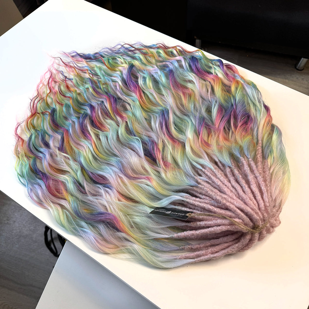 DE Marshmallow + rainbow STOCK 65 cm