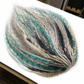 DE Curl dreads + Textured braids Gray mint